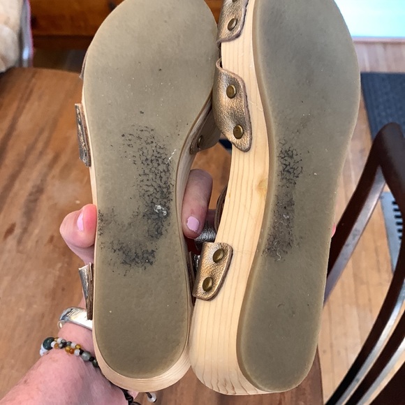 Silver strappy clogs - Picture 7 of 9